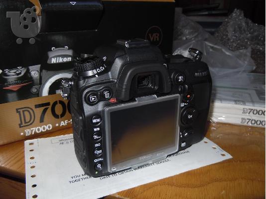 PoulaTo: Nikon D700